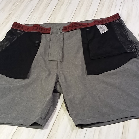 DenaLi Heathered Grey Flat Front Shorts Men's Size 38 - Picture 10 of 11